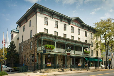 The Lambertville House Hotel